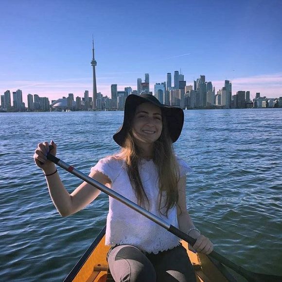 Meet your Posher, Zahira - Picture 1 of 1